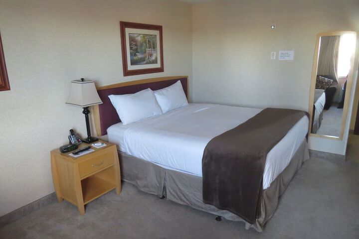 Room 22 of 32