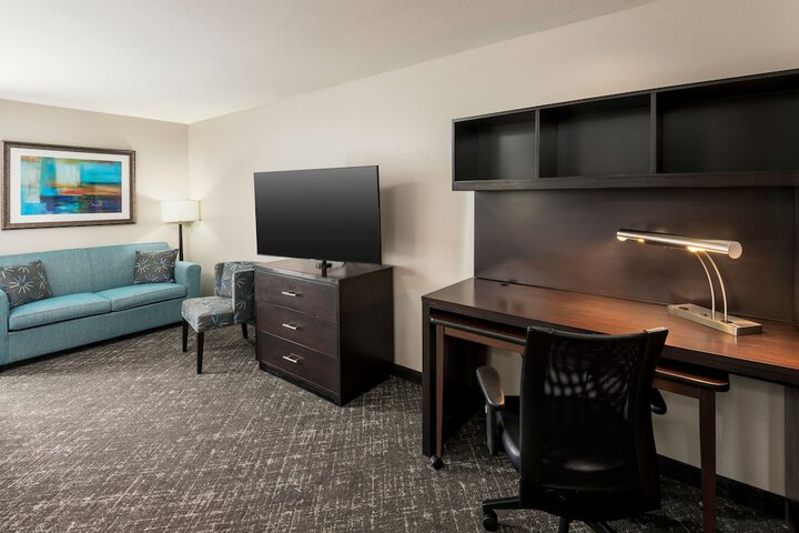 Room 30 of 43