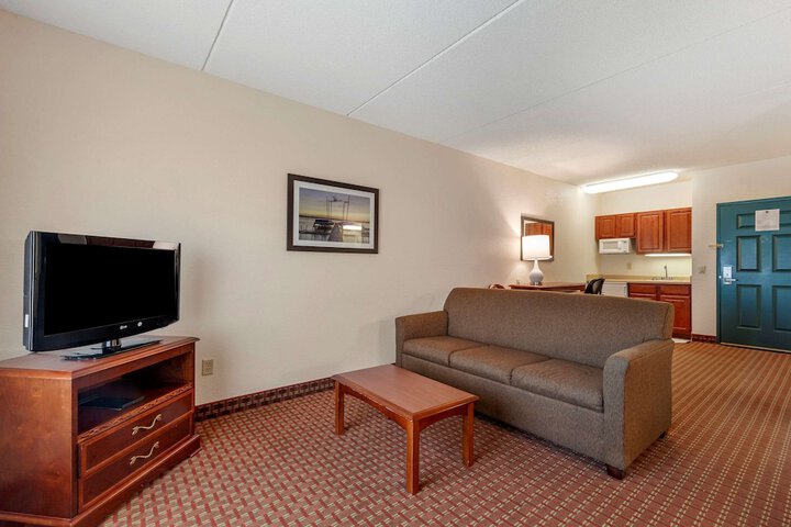 Room 44 of 65