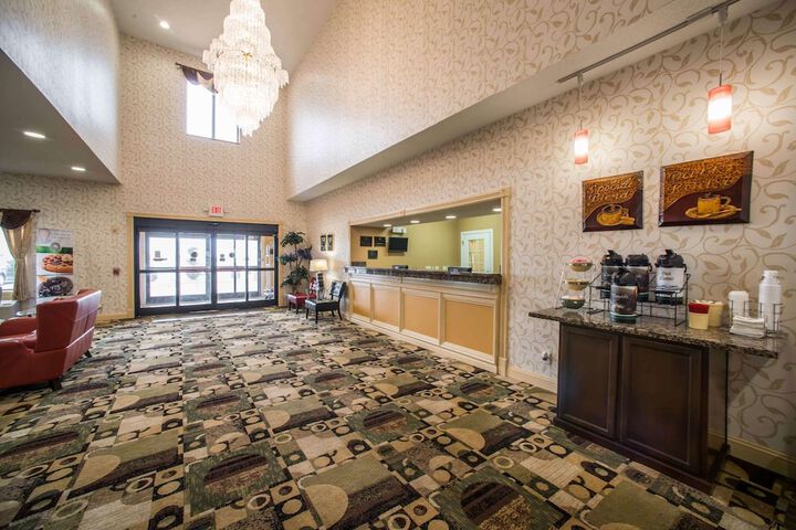 Hotel Interior 6 of 28