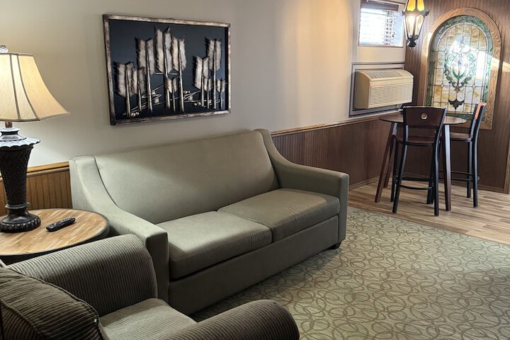 Room 53 of 57