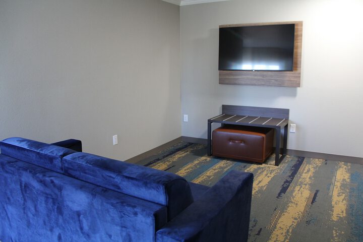 Room 37 of 97