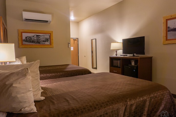 Room 73 of 89