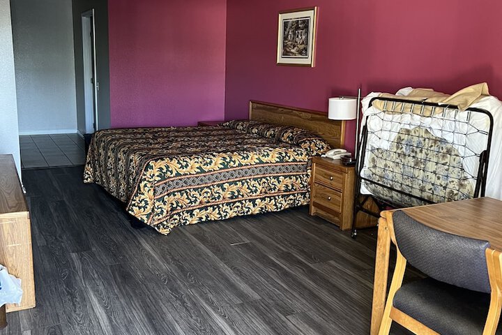 Room 35 of 36