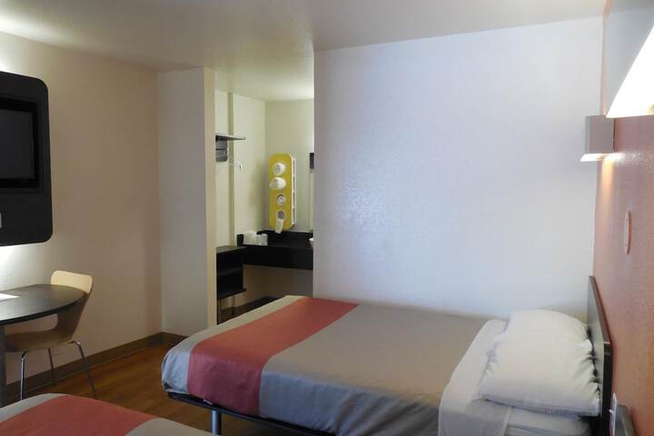 Room 31 of 42
