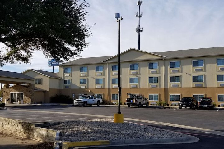 Hotel 3 of 25