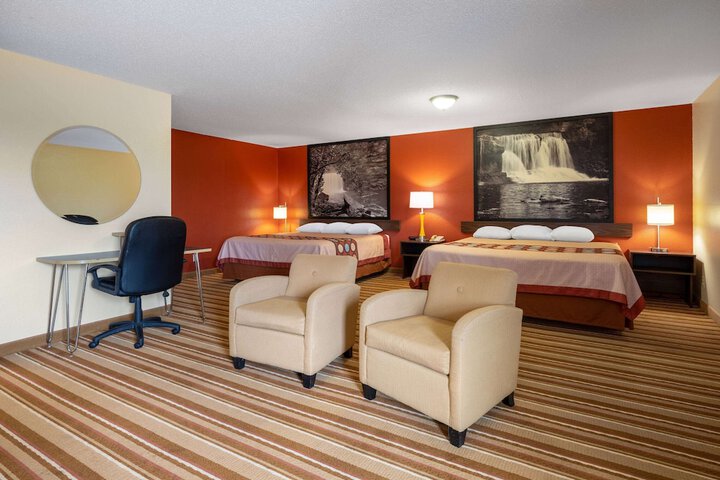 Room 20 of 36