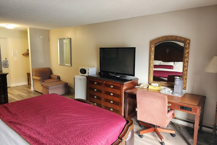 Room 20 of 46