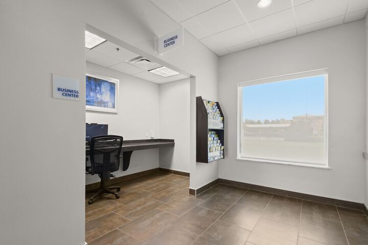 Holiday Inn Express & Suites Gonzales by IHG