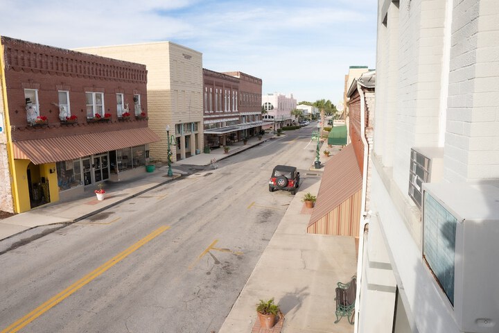 Hotel 6 of 271