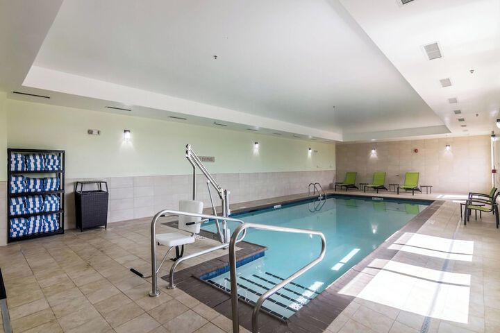 Pool 4 of 27