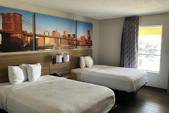 Room 40 of 68