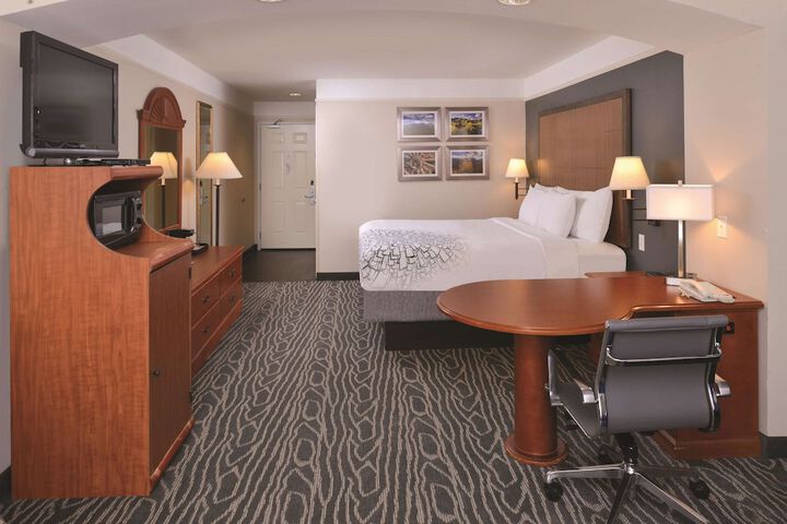 Room 18 of 57