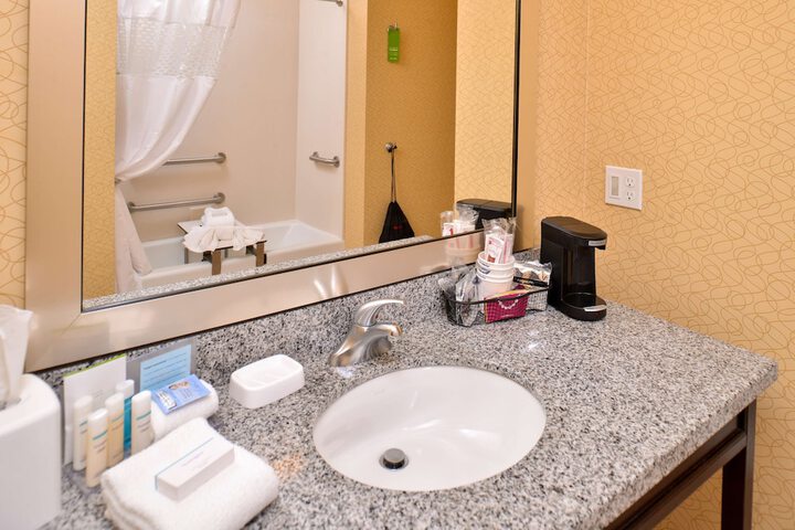 Hampton Inn Iowa City / University Area