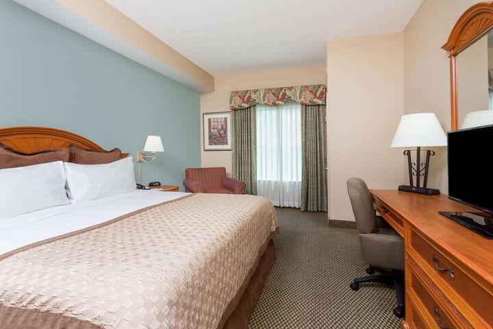 Room 30 of 51