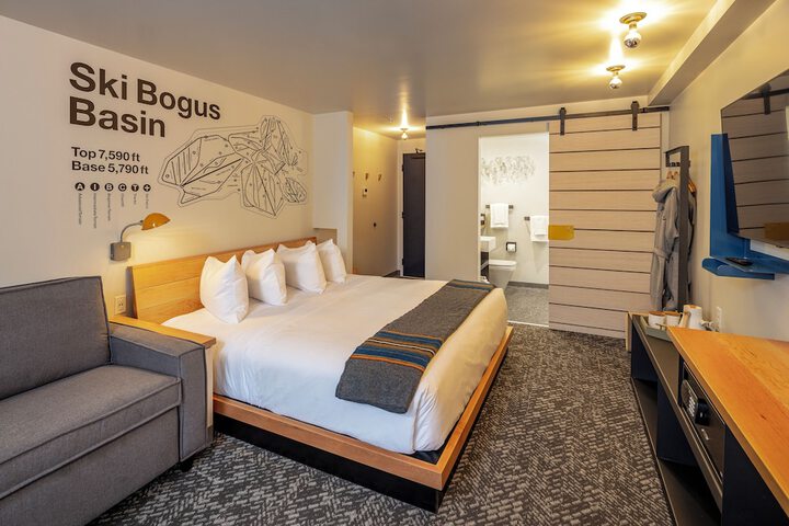 Room 48 of 55
