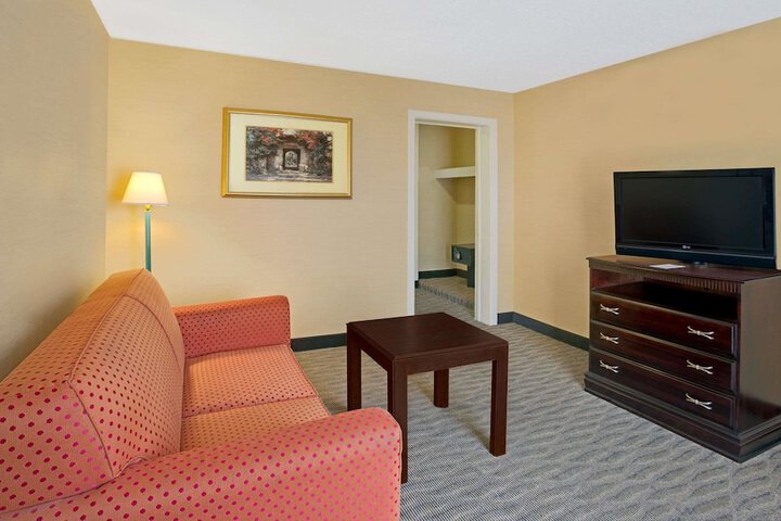 Days Inn by Wyndham Silver Spring