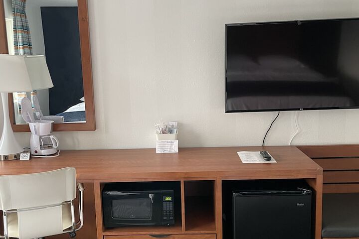 Room 46 of 60