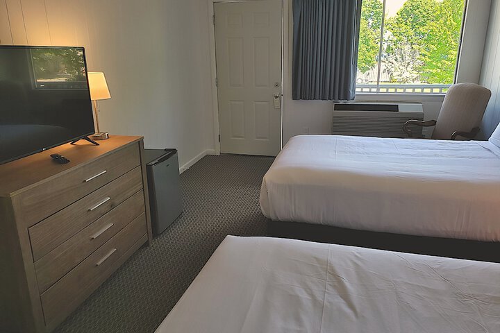 Room 8 of 36