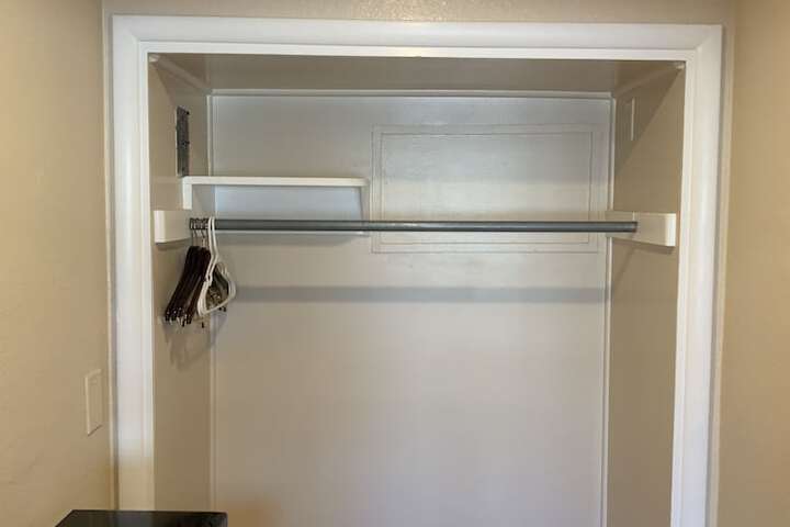 Room 75 of 107