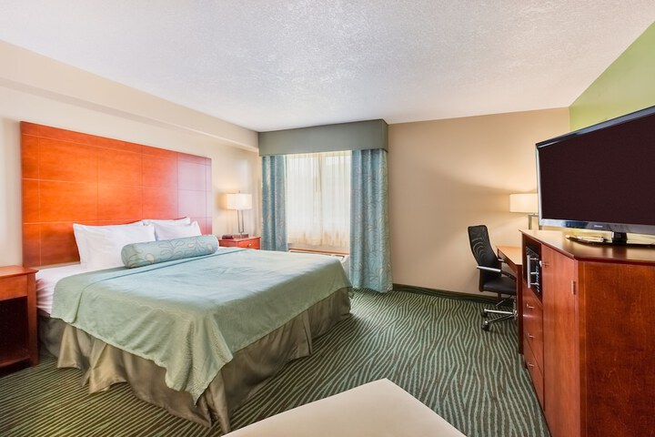 Room 38 of 47