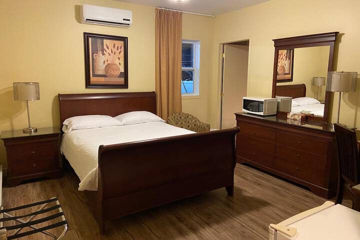 Room 18 of 26