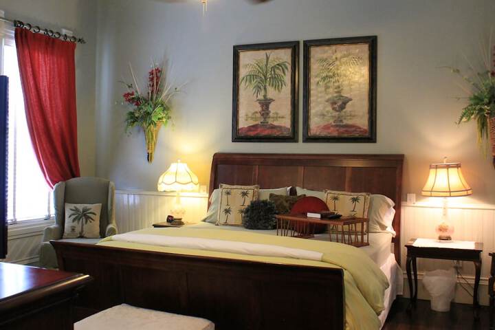 Room 13 of 45