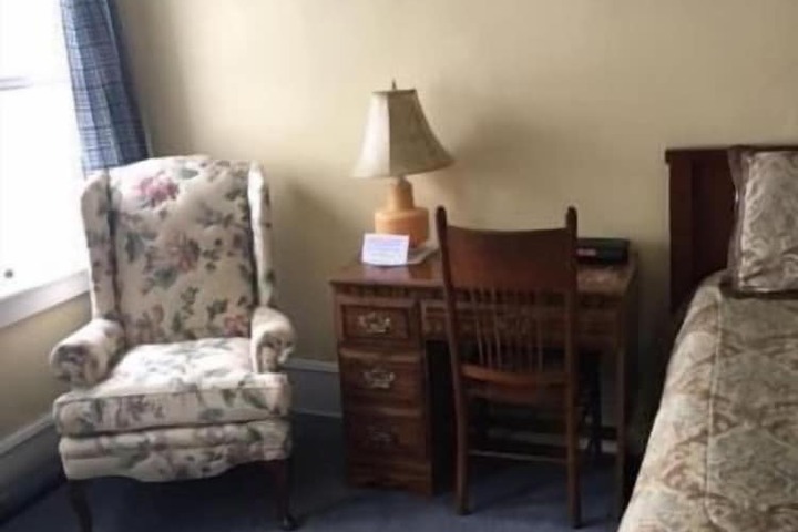 Victorian Charm Inn