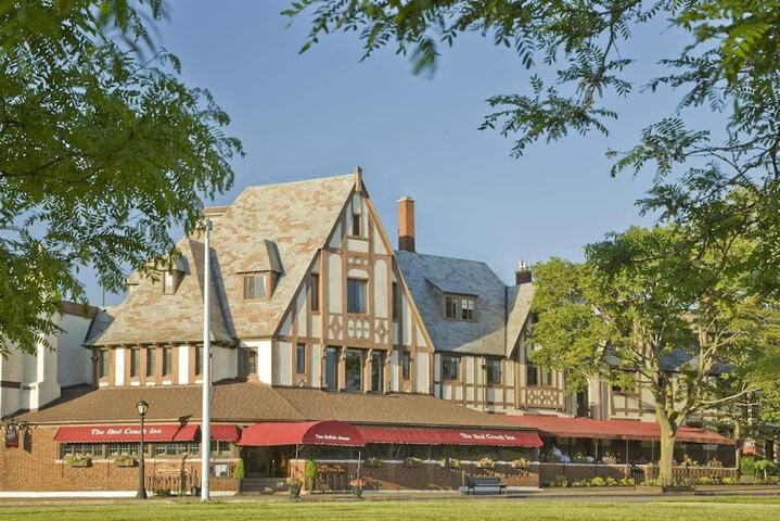 Red Coach Inn