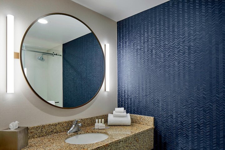 Fairfield Inn & Suites by Marriott Albany Airport