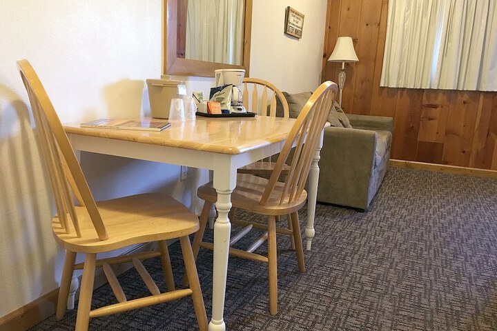 Room 84 of 183