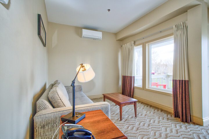 Room 21 of 28