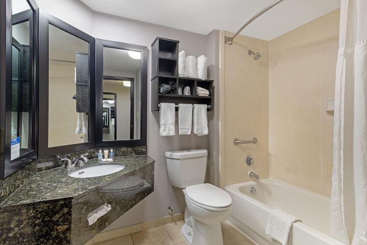 Comfort Inn & Suites Carrollton
