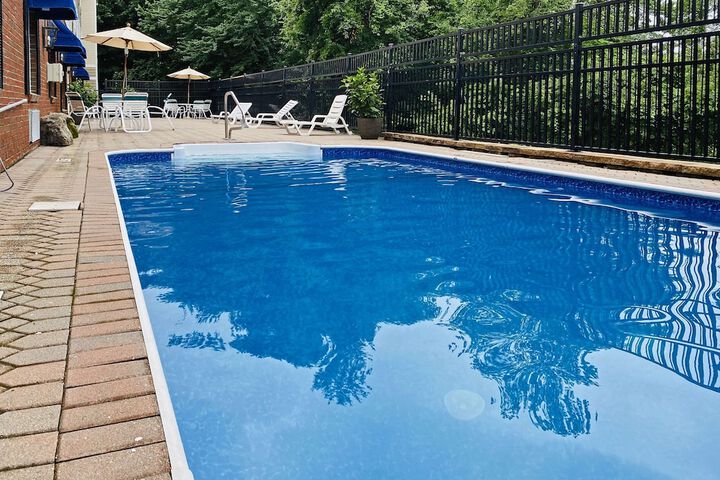Pool 9 of 54