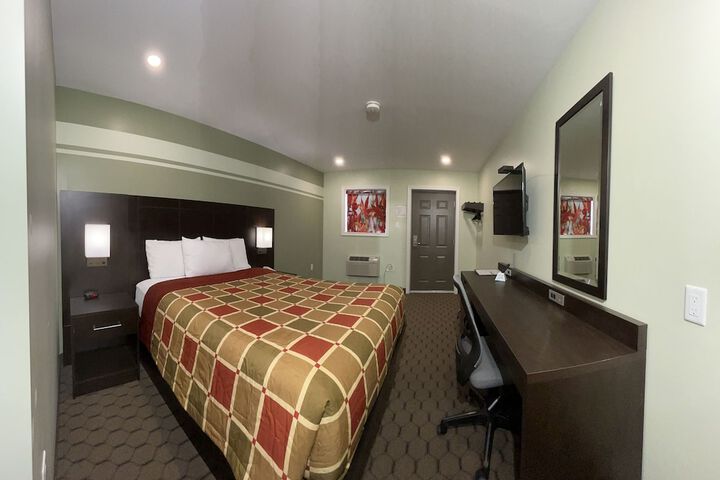 Room 36 of 71