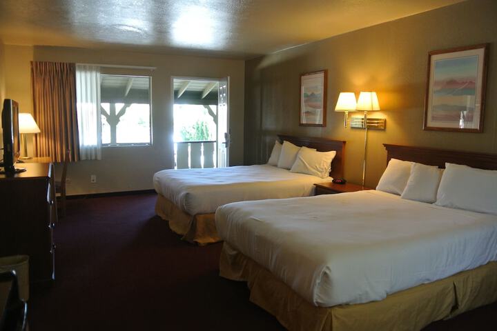 Vino Inn & Suites