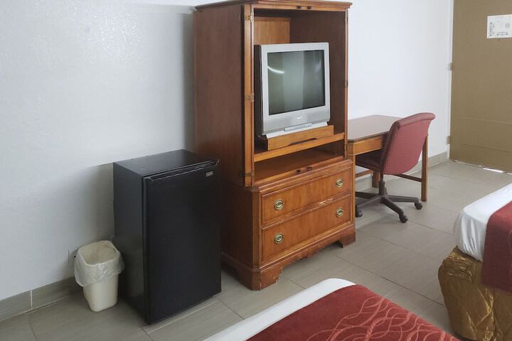 Room 19 of 24