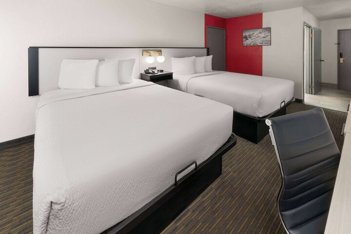 Room 21 of 45