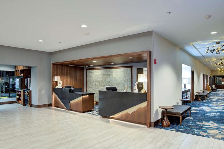 Hotel Interior 7 of 47