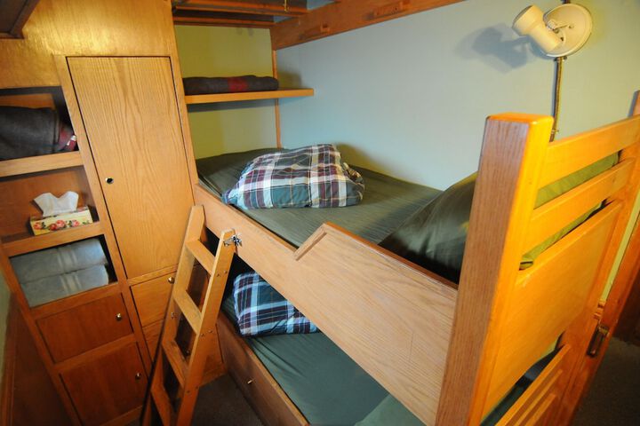 Room 6 of 21