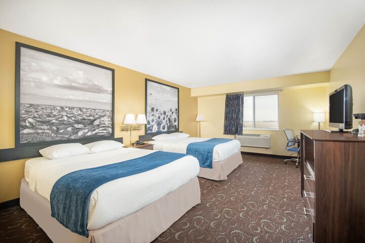 Room 12 of 21