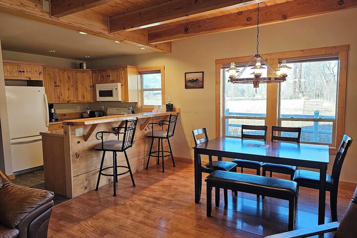 Methow River Lodge & Cabins