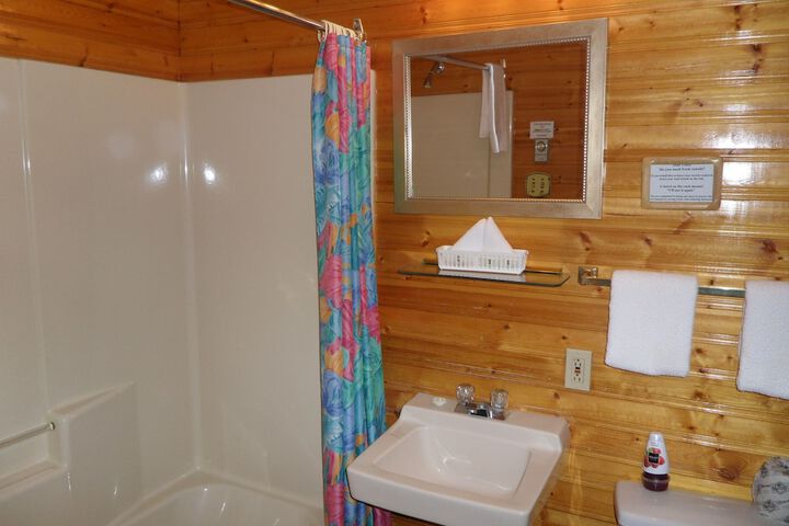 Room 10 of 23
