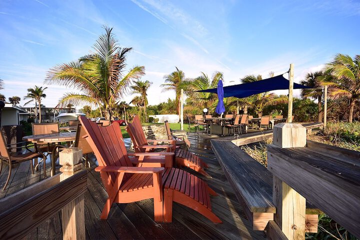 Sundeck 71 of 98