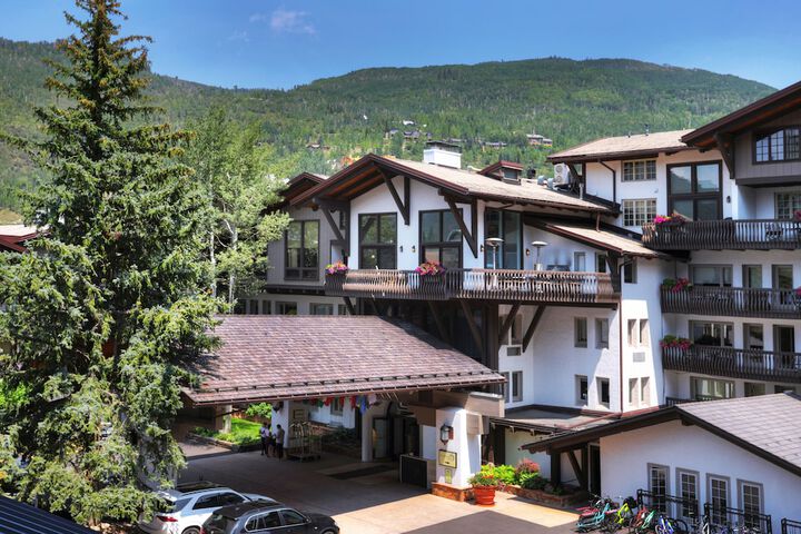 The Lodge at Vail a RockResort by Vail Resorts