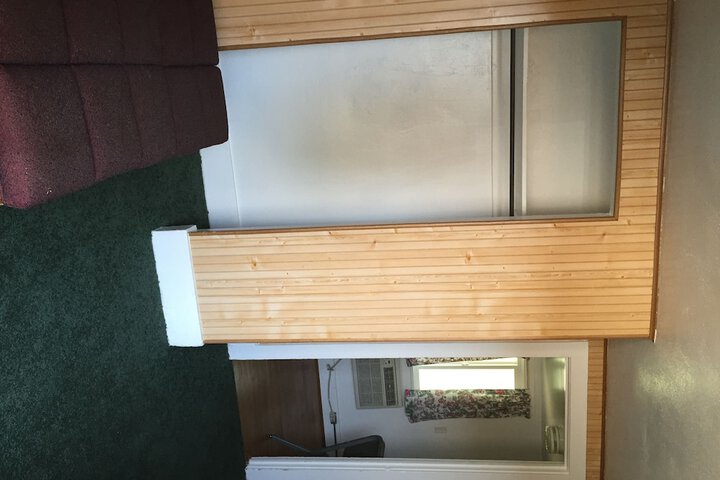 Room 12 of 21