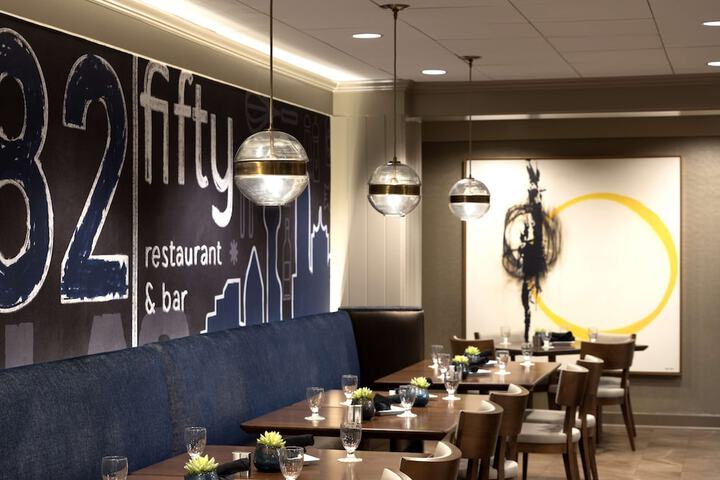 Dining 59 of 75