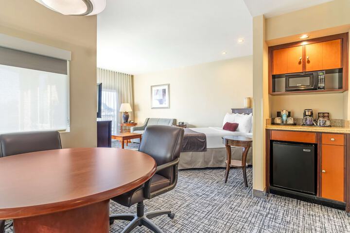 Room 22 of 44