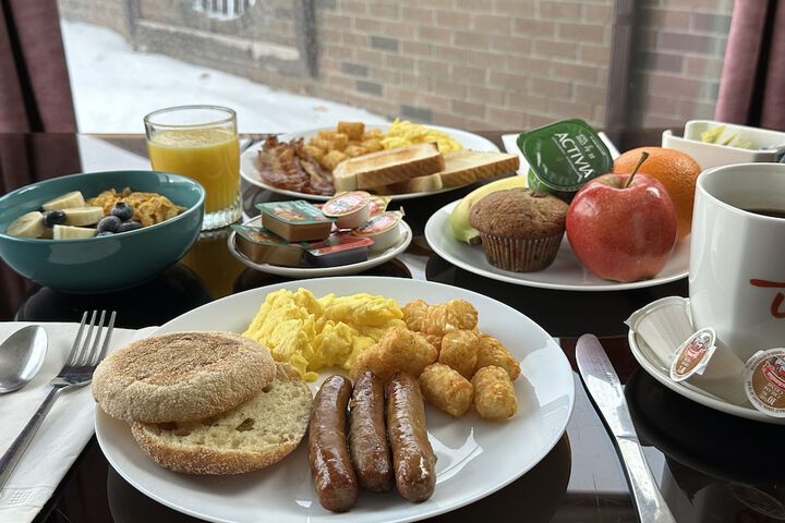 Breakfast/Coffee Service 172 of 174