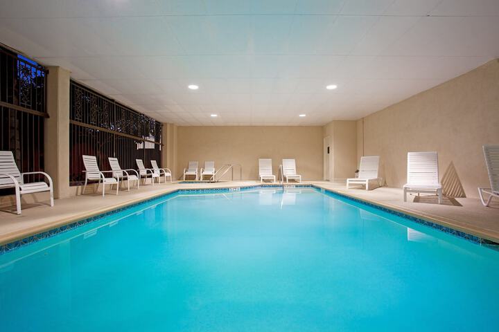 Pool 8 of 77